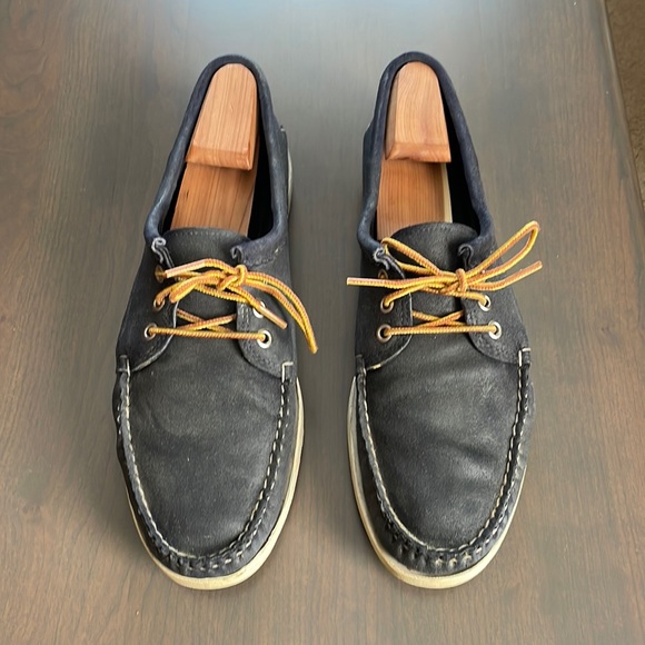 Quoddy Shoes Mens Quoddy Waxed Roughout Suede Boat Mocs Navy
